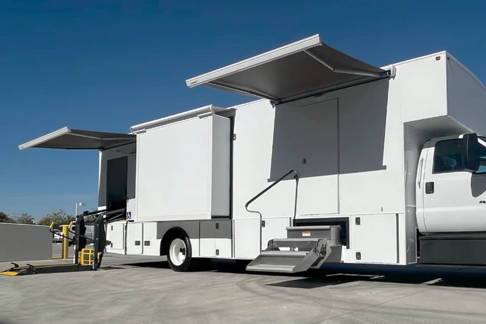 Customized Mobile Health Clinic