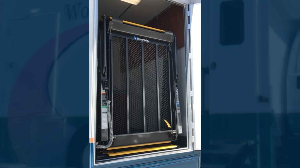 Mobile Health Clinic Wheelchair Lift for ADA Accessibility